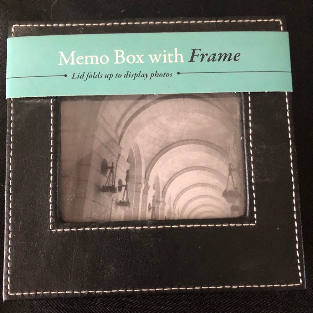 Memo Box with frame